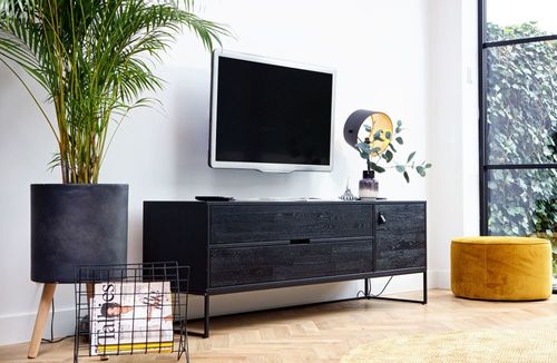 Prostą forma, subtelna elegancja i minimalistyczny design w kolekcji holenderskich mebli